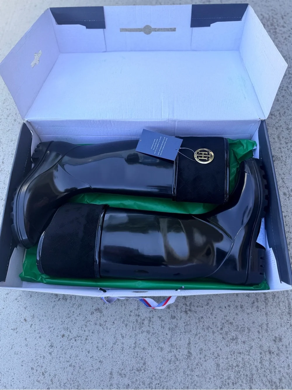 Tommy Hilfiger Glossy Black Men's Rain Boots with Logo Accent
